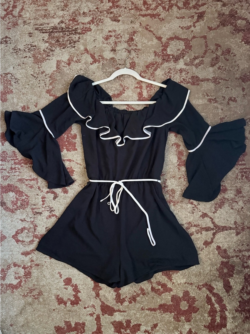 June & Hudson Black Off Shoulder Ruffle Romper Size M